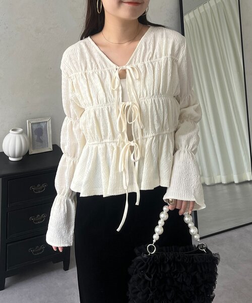 prose verse(プロズヴェール)の「シャーリングカットブラウス(Tシャツ/カットソー・レディース・アイボリー/ブラック・LARGE/MEDIUM)」の14枚目の写真