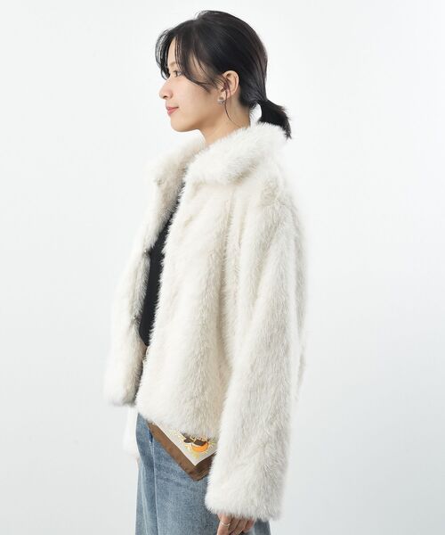 襟付きフェイクファーショートジャケット（ブルゾン）｜rps（アール