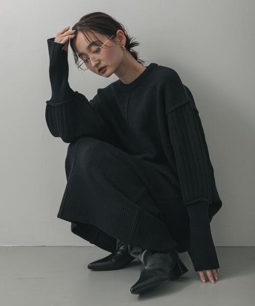 SENSE OF PLACE by URBAN RESEARCH(センスオブプレイスバイアーバンリサーチ)の「センターシームサムホールニットワンピース(ワンピース・レディース・グレー/ブラック/モカ・ONE)」の2枚目の写真