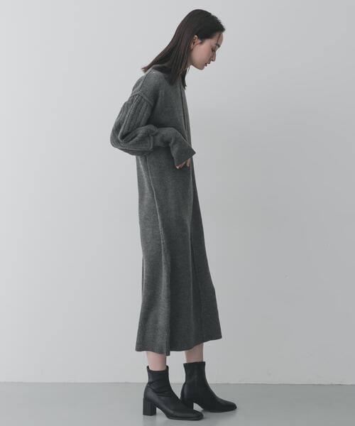 SENSE OF PLACE by URBAN RESEARCH(センスオブプレイスバイアーバンリサーチ)の「センターシームサムホールニットワンピース(ワンピース・レディース・グレー/ブラック/モカ・ONE)」の16枚目の写真