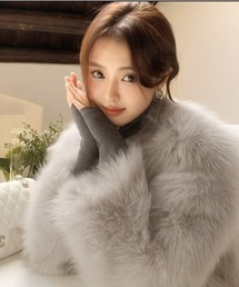 LADY LIKE（レディライク）の「ショート丈ふわふわフェイクファージャケット（その他アウター）」