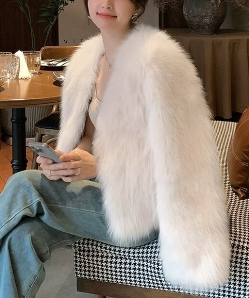 セール】ショート丈ふわふわフェイクファージャケット（その他アウター
