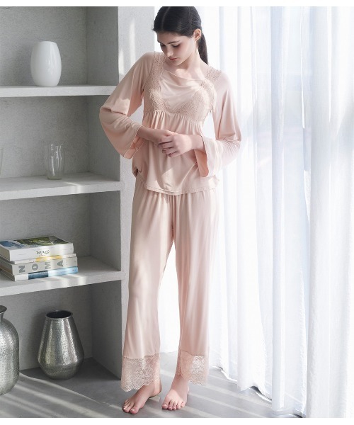 PEACH JOHN（ピーチジョン）の「ナイトブラ内蔵ＨＡＲＡマキパジャマ（長袖）（ルームウェア/パジャマ・レディース・ブラウン/ピンクベージュ・BC65/BC70/BC75/DE65/DE70/DE75）」の9枚目の写真