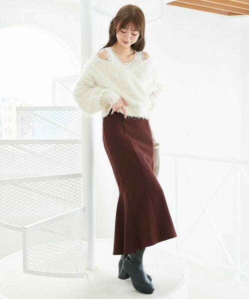 MAJESTIC LEGON(マジェスティックレゴン)の「ふわふわカシュクールニット(ニット/セーター・レディース・ブラック/アイボリー/ピンク/ライトグレー・MEDIUM)」の6枚目の写真