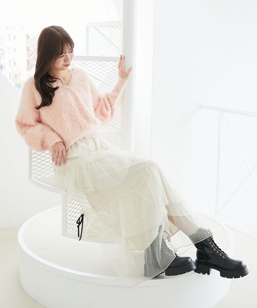 MAJESTIC LEGON(マジェスティックレゴン)の「ふわふわカシュクールニット(ニット/セーター・レディース・ブラック/アイボリー/ピンク/ライトグレー・MEDIUM)」の12枚目の写真