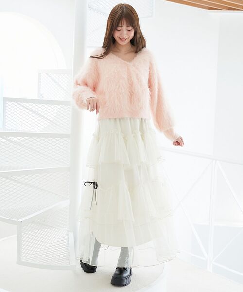 MAJESTIC LEGON(マジェスティックレゴン)の「ふわふわカシュクールニット(ニット/セーター・レディース・ブラック/アイボリー/ピンク/ライトグレー・MEDIUM)」の13枚目の写真