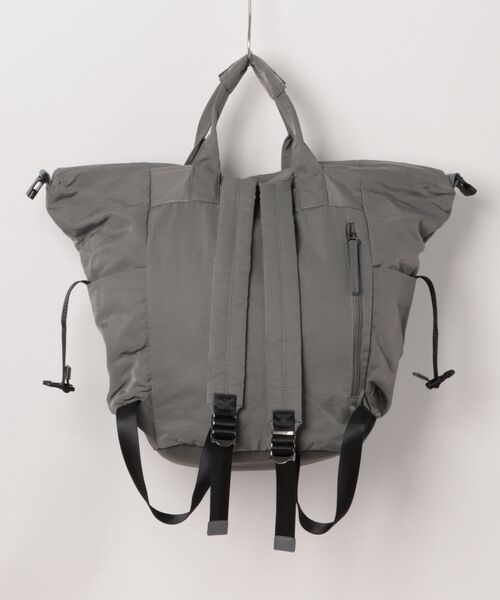 Scrap Book（スクラップブック）の「【Scrap Book】2WAYナイロンリュック（バックパック/リュック・レディース・ブラック/グレー/グレー系その他・FREE）」の8枚目の写真