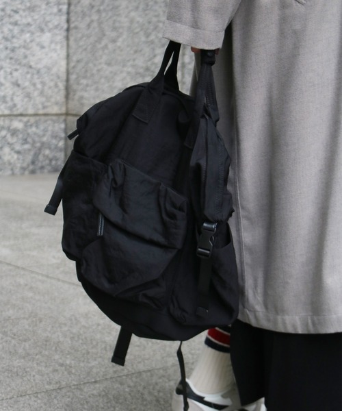 Scrap Book（スクラップブック）の「【Scrap Book】2WAYナイロンリュック（バックパック/リュック・レディース・ブラック/グレー/グレー系その他・FREE）」の6枚目の写真