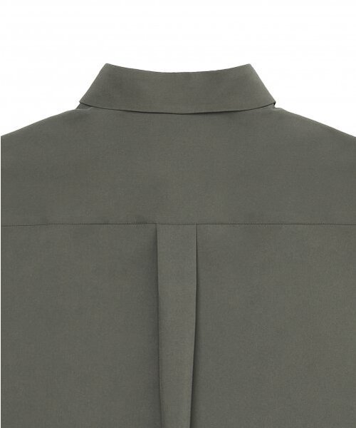 MUSINSA STANDARD（ムシンサスタンダード）の「リラックスフィットシルキーシャツ[カーキ]（シャツ/ブラウス・メンズ・その他・SMALL/MEDIUM/LARGE/X-LARGE/XX-LARGE）」の11枚目の写真