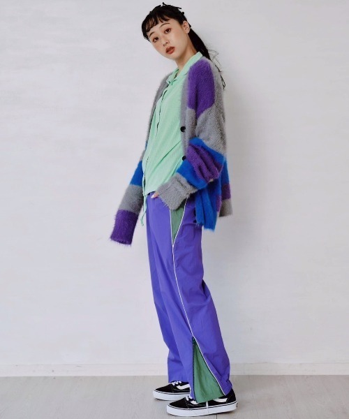 Paradise Picnic（パラダイスピクニック）の「HCAE マルチカラーシャギーニットカーディガン（カーディガン/ボレロ・レディース・グレー/レッド・FREE）」の4枚目の写真