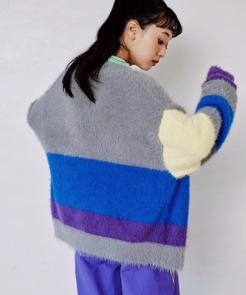 Paradise Picnic（パラダイスピクニック）の「HCAE マルチカラーシャギーニットカーディガン（カーディガン/ボレロ・レディース・グレー/レッド・FREE）」の9枚目の写真