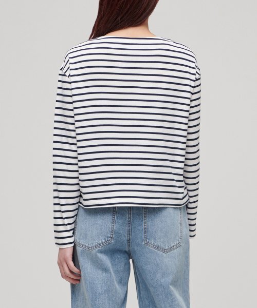 MUSINSA STANDARD WOMAN（ムシンサスタンダードウーマン）の「ウィメンズストライプボートネック長袖Tシャツ[アイボリー/ネイビー]（Tシャツ/カットソー・レディース・その他・X-SMALL/SMALL/MEDIUM/LARGE）」の3枚目の写真