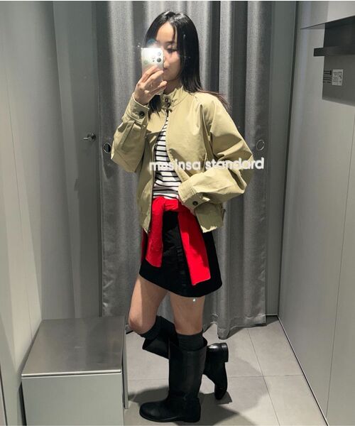 MUSINSA STANDARD WOMAN（ムシンサスタンダードウーマン）の「ウィメンズストライプボートネック長袖Tシャツ[アイボリー/ネイビー]（Tシャツ/カットソー・レディース・その他・X-SMALL/SMALL/MEDIUM/LARGE）」の10枚目の写真