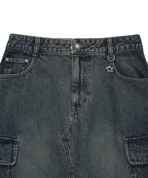 Wacky WiLLy(ワッキーウィリー)の「ウィメンズデニムロングカーゴスカートブルー(スカート・レディース・その他・SMALL/MEDIUM)」の4枚目の写真
