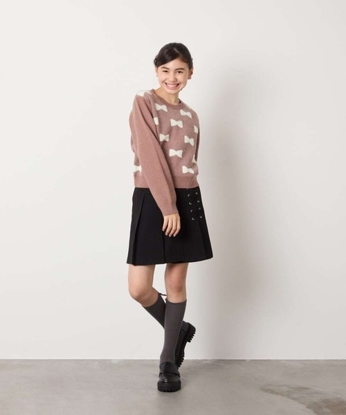 a.v.v（アーヴェヴェ）の「[120-160]【肌触りの良いもっちり素材/フェザーヤーンリボン/クロップド丈】リボンジャガードニット（ニット/セーター・キッズ・ダークインディゴブルー/ブラウン/ライトグレー・120/150/140/160/130）」の21枚目の写真