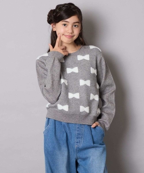 a.v.v（アーヴェヴェ）の「[120-160]【肌触りの良いもっちり素材/フェザーヤーンリボン/クロップド丈】リボンジャガードニット（ニット/セーター・キッズ・ダークインディゴブルー/ブラウン/ライトグレー・120/150/140/160/130）」の2枚目の写真