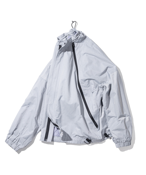 MASSNOUN（マスノウン）の「M-ディバイドストリングジャケット MSFJK001-GB（ナイロンジャケット・レディース・その他・LARGE/MEDIUM）」の4枚目の写真