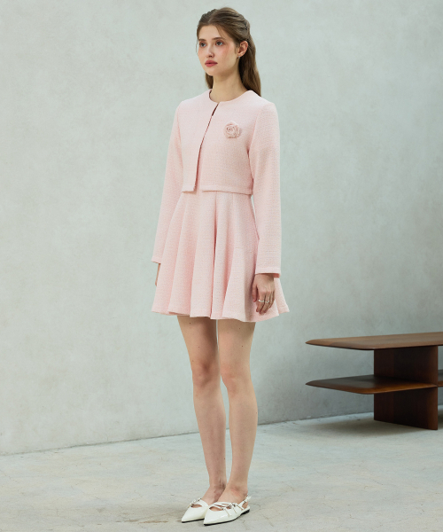 ARI(アリ)の「LANI TWEED CARDIGAN / PINK(カーディガン/ボレロ・レディース・ピンク・SMALL/MEDIUM)」の3枚目の写真