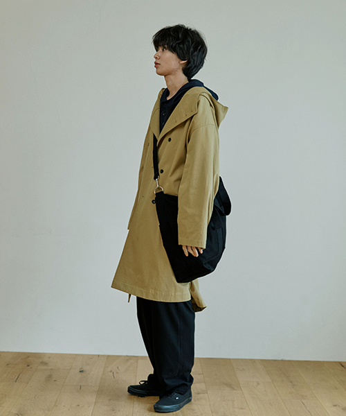 MALEN(マレン)の「ユニセックストレンチフードコートベージュ(トレンチコート・レディース・その他・LARGE/X-LARGE)」の4枚目の写真