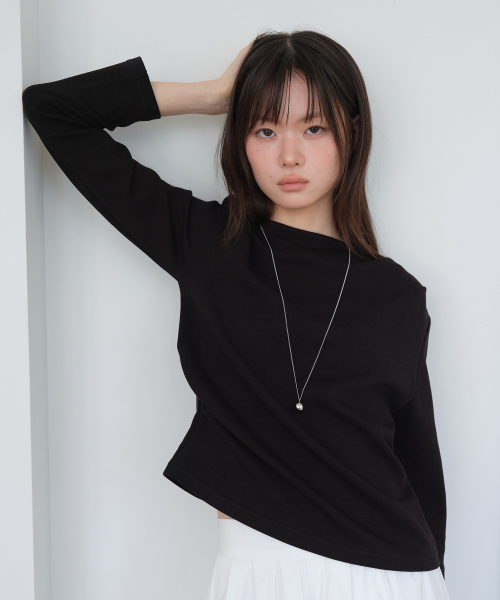 YUPPE（ヨッペ）の「SLIM BOAT T-SHIRT_BLACK（Tシャツ/カットソー・レディース・その他・ONE SIZE）」の3枚目の写真