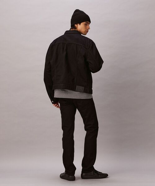 Calvin Klein（カルバン・クライン）の「デニムジャケット - クラシックトラッカーブルゾン（デニムジャケット・メンズ・ブラック・S/L/M/XL）」の4枚目の写真