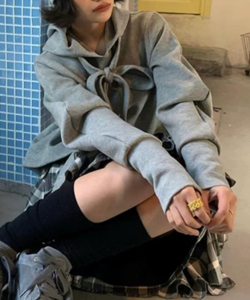 ampm(エーエムピーエム)の「リボンフーディスウェットトップス(スウェット・レディース・グレー・L/M)」の19枚目の写真