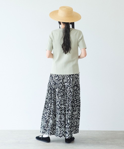 yuni（ユニ　）の「Rayon/Cupra/cotton print tiered スカート（スカート・レディース・ブラック系その他/ブラック系その他3/ブラック系その他2・FREE）」の5枚目の写真