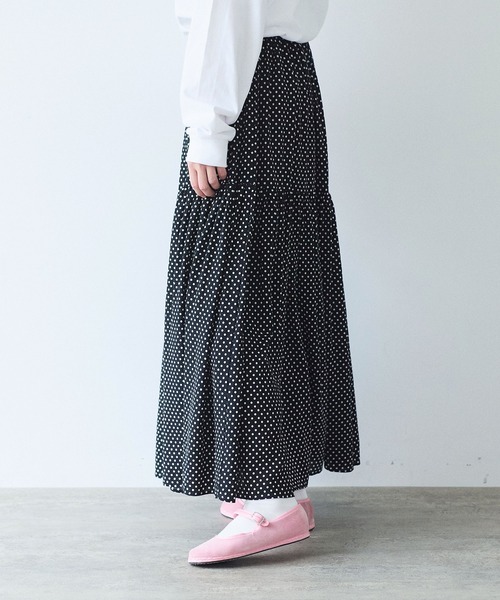 yuni（ユニ　）の「Rayon/Cupra/cotton print tiered スカート（スカート・レディース・ブラック系その他/ブラック系その他3/ブラック系その他2・FREE）」の16枚目の写真