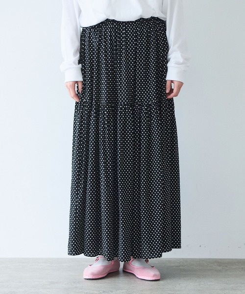 yuni（ユニ　）の「Rayon/Cupra/cotton print tiered スカート（スカート・レディース・ブラック系その他/ブラック系その他3/ブラック系その他2・FREE）」の18枚目の写真