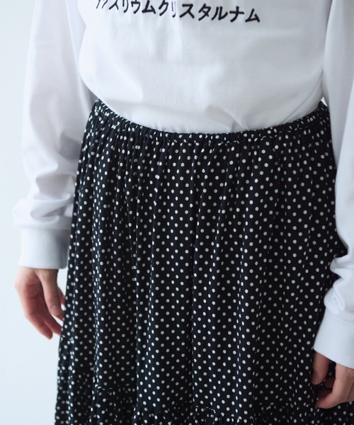 yuni（ユニ　）の「Rayon/Cupra/cotton print tiered スカート（スカート・レディース・ブラック系その他/ブラック系その他3/ブラック系その他2・FREE）」の21枚目の写真