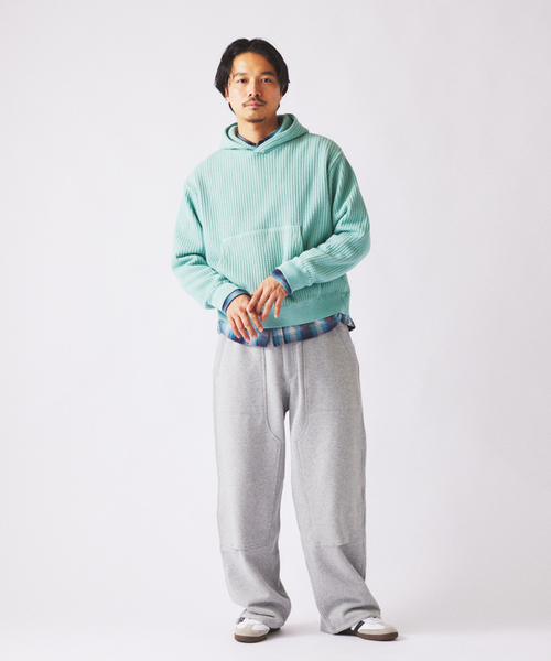 JOURNAL STANDARD relume（ジャーナルスタンダード　レリューム）の「ガーメントダイ ビッグワッフル パーカー（パーカー・メンズ・アイボリー/ライトグリーン/ブラックミックス・LARGE/MEDIUM）」の7枚目の写真