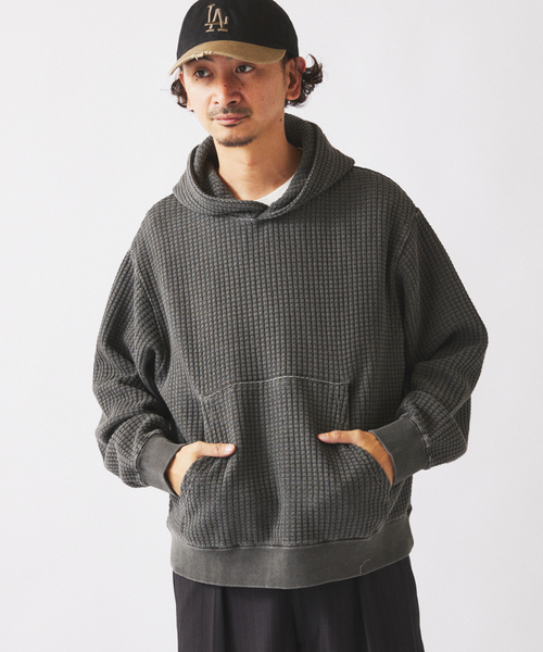 JOURNAL STANDARD relume（ジャーナルスタンダード　レリューム）の「ガーメントダイ ビッグワッフル パーカー（パーカー・メンズ・アイボリー/ライトグリーン/ブラックミックス・LARGE/MEDIUM）」の12枚目の写真