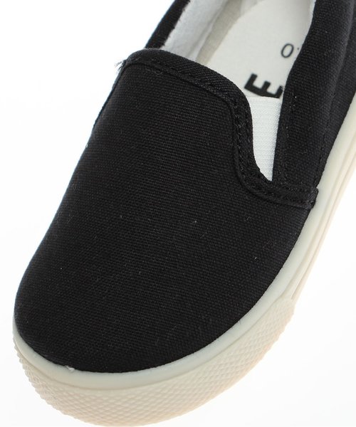 BREEZE（ブリーズ）の「スリッポンベビー（スリッポン・キッズ・ブラック/ネイビー/サーモンピンク/レモンイエロー/グレー・14.5/14/13/13.5/15 ）」の15枚目の写真