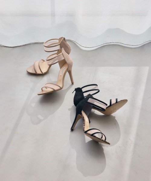 SEVEN TWELVE THIRTY（セヴントゥエルヴサーティー）の「チュールベルトサンダル（サンダル・レディース・ベージュ系その他/ブラック系その他・22cm/22.5cm/23cm/23.5cm/24cm/24.5cm）」の3枚目の写真