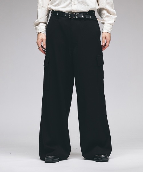 Adoon plain(アドーンプレーン)の「Wide-Leg Cargo Slacks / ワイドカーゴスラックス(スラックス・メンズ・ブラック/ブラウン・SMALL/MEDIUM/LARGE)」の15枚目の写真