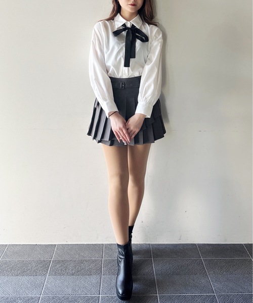 one way（ワンウェイ）の「リボンタイビッグシャツ（シャツ/ブラウス・レディース・ブラック系その他/サックスブルー/ホワイト/ネイビー・FREE）」の6枚目の写真