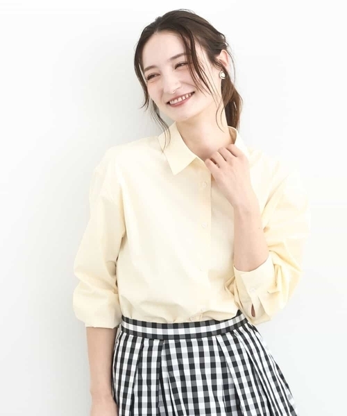 MK MICHEL KLEIN(エムケーミッシェルクラン)の「コットン混ベーシックシャツ(無地)/接触冷感/防シワ/洗える(シャツ/ブラウス・レディース・ライトイエロー/ホワイト/ピンク/ライトグリーン・38)」の4枚目の写真