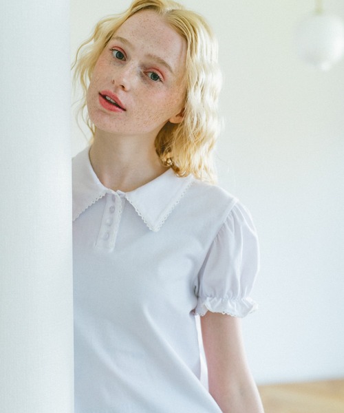 idem（イデム）の「lace piping polo shirt / レースデザインポロシャツ（ポロシャツ・レディース・ネイビー/アイボリー・FREE）」の4枚目の写真