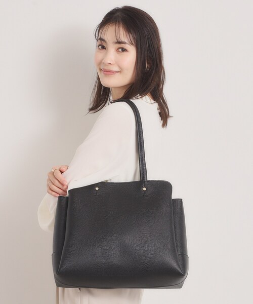 ITS'DEMO（イッツデモ）の「＜楽もち＞軽量PU三層A4トート（トートバッグ・レディース・ライトグレー/ブラウン系/ブラック・00）」の15枚目の写真