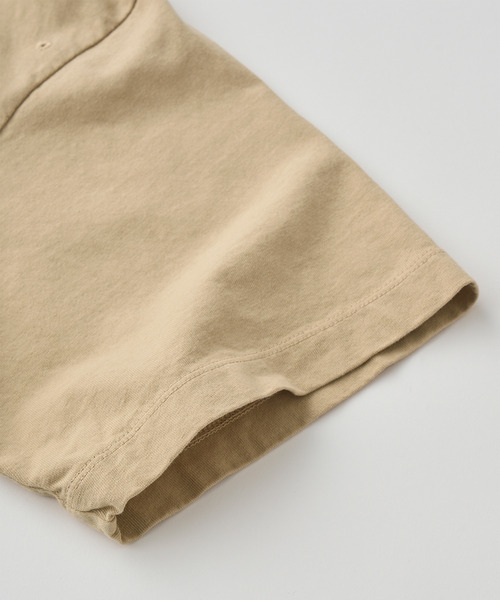 UNFIL（アンフィル）の「UNFIL アンフィル / cotton open-end yarn garment dyeing relaxed-fit Tee コットンオープンエンドダイイングリラックスフィットシャツ / WXSP-UW135（Tシャツ/カットソー・レディース・ブルー系その他/タン・1）」の8枚目の写真