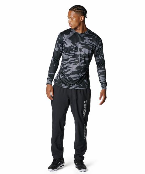 UNDER ARMOUR(アンダーアーマー)の「UAテック ノベルティ ロングスリーブ クルーネック Tシャツ(ベースボール/メンズ)(Tシャツ/カットソー・メンズ・ブラック・M/S/L/XL/3XL/2XL)」の3枚目の写真