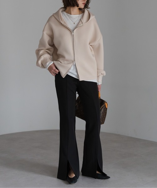 Bonjour Sagan（ボンジュールサガン）の「ダンボールジップパーカー（パーカー・レディース・ライトベージュ/ライトグレー・FREE）」の13枚目の写真