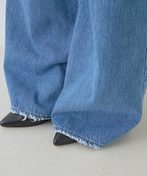 upperhights(アッパーハイツ)の「【upper hights/アッパーハイツ】THE LAUREN フレアデニム FETHER JEANS(デニムパンツ・レディース・ブルー・21/22/23/24/25)」の3枚目の写真