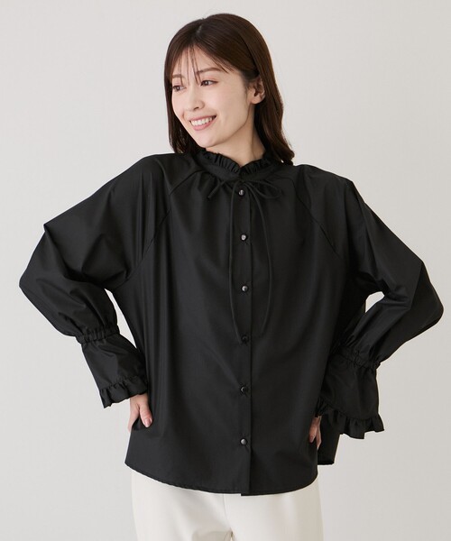 Jayro（ジャイロ）の「ネックフリルキャンディ袖ブラウス（シャツ/ブラウス・レディース・ブラック/サックスブルー/ホワイト系その他・M）」の4枚目の写真