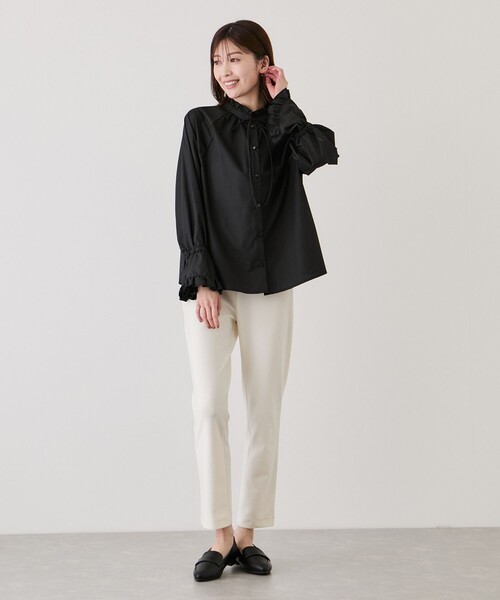 Jayro（ジャイロ）の「ネックフリルキャンディ袖ブラウス（シャツ/ブラウス・レディース・ブラック/サックスブルー/ホワイト系その他・M）」の7枚目の写真