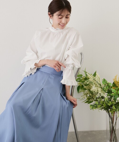 Jayro（ジャイロ）の「ネックフリルキャンディ袖ブラウス（シャツ/ブラウス・レディース・ブラック/サックスブルー/ホワイト系その他・M）」の13枚目の写真