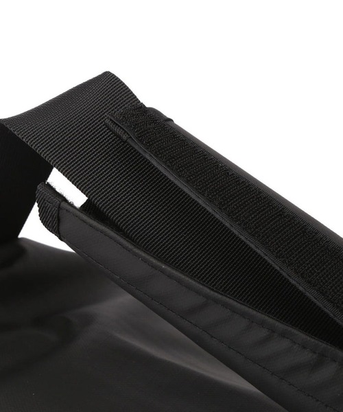 PACKING(パッキング)の「【PACKING】PA-055 MAT RIP MESSENGER BAG AW(メッセンジャーバッグ・メンズ・ブラック・FREE)」の6枚目の写真