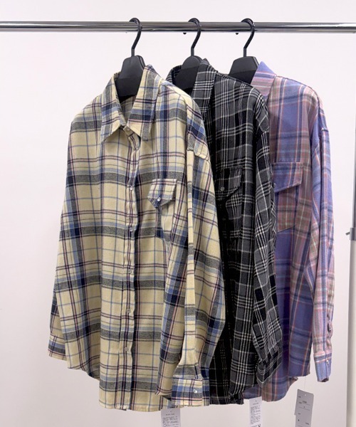 CLOTHY（クロシィ）の「【ラフに着たい、オーバーサイズ】BIGチェックシャツ（シャツ/ブラウス・レディース・パープル/ベージュ/ブラック・FREE）」の9枚目の写真