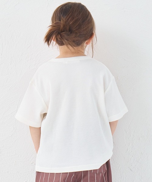 pairmanon(ペアマノン)の「【さらっとワッフル】ユニセックス 配色ロゴ 半袖Tシャツ(Tシャツ/カットソー・キッズ・ライトイエロー/ピンク/ホワイト・90/100/110/120/130/140/150)」の5枚目の写真