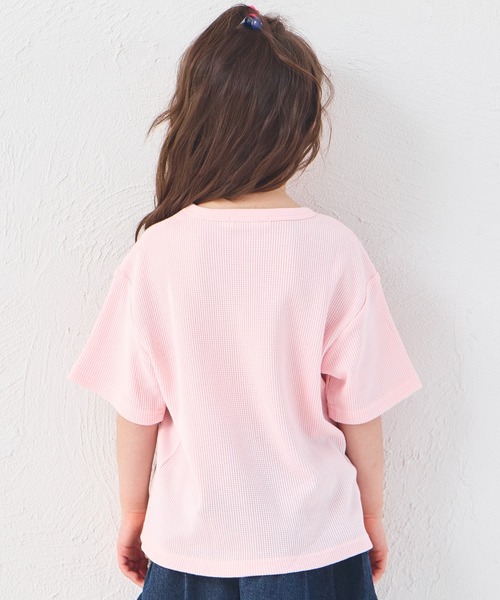 pairmanon(ペアマノン)の「【さらっとワッフル】ユニセックス 配色ロゴ 半袖Tシャツ(Tシャツ/カットソー・キッズ・ライトイエロー/ピンク/ホワイト・90/100/110/120/130/140/150)」の13枚目の写真